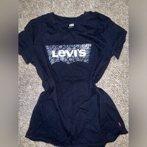 Levis T-shirt size XS